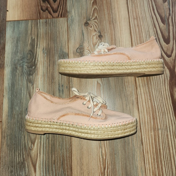 DV by Dolce Vita Shoes - Dolce Vita  Peach Espardrilles Size 9.5